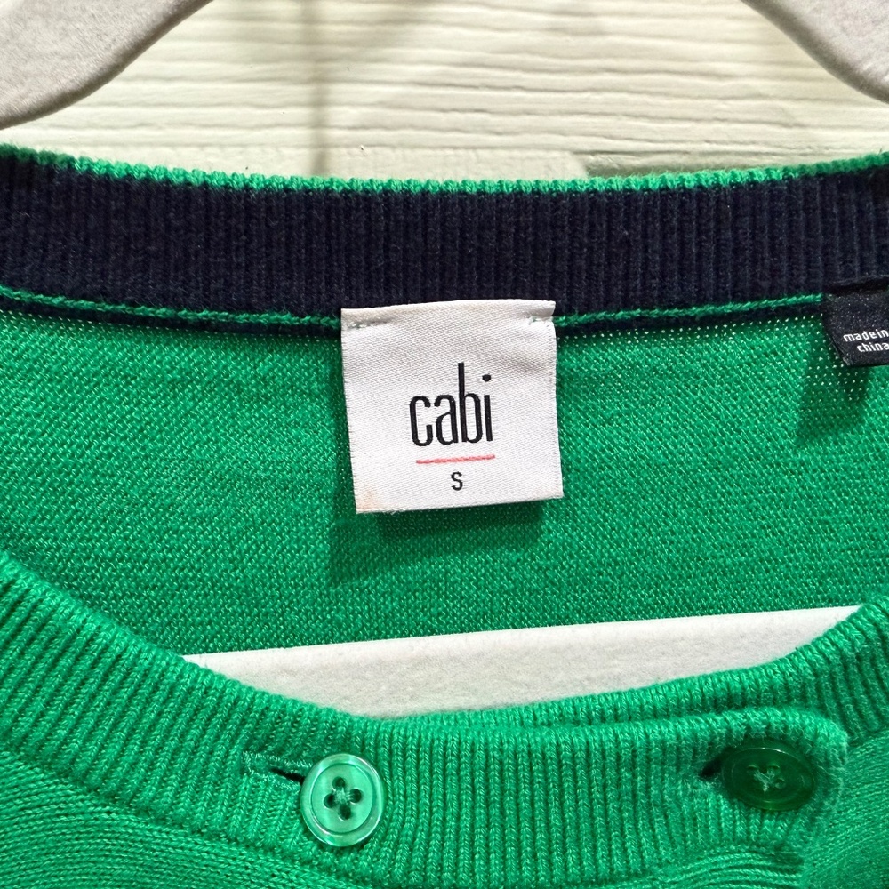 CAbi cropped cardigan—Size Small—Kelly green - Picture 3 of 6